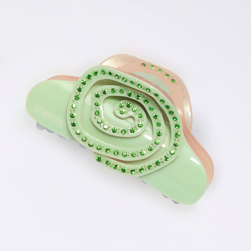 Crystal Rose Claw in Pistachio Cream